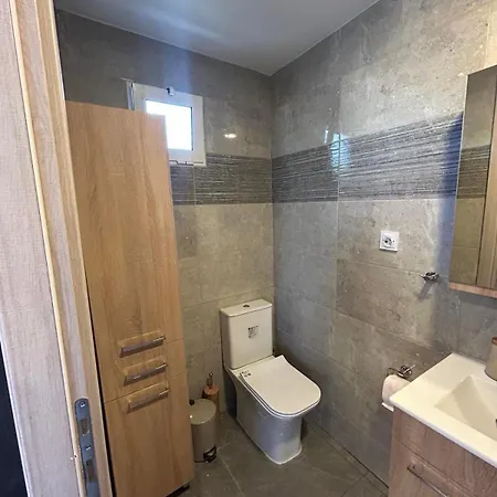 Eliza's House 소조폴리