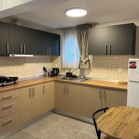 Eliza's House Tatil Evi *